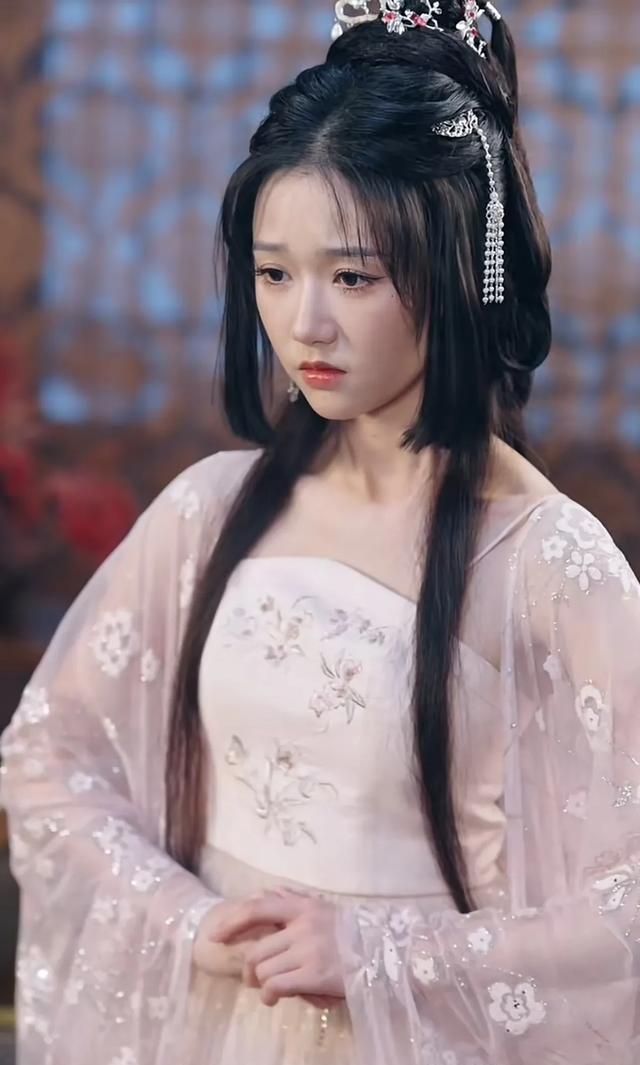 岳雨婷