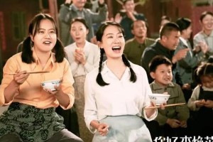 50+妈妈T台秀：活出自我，优雅自信的人生